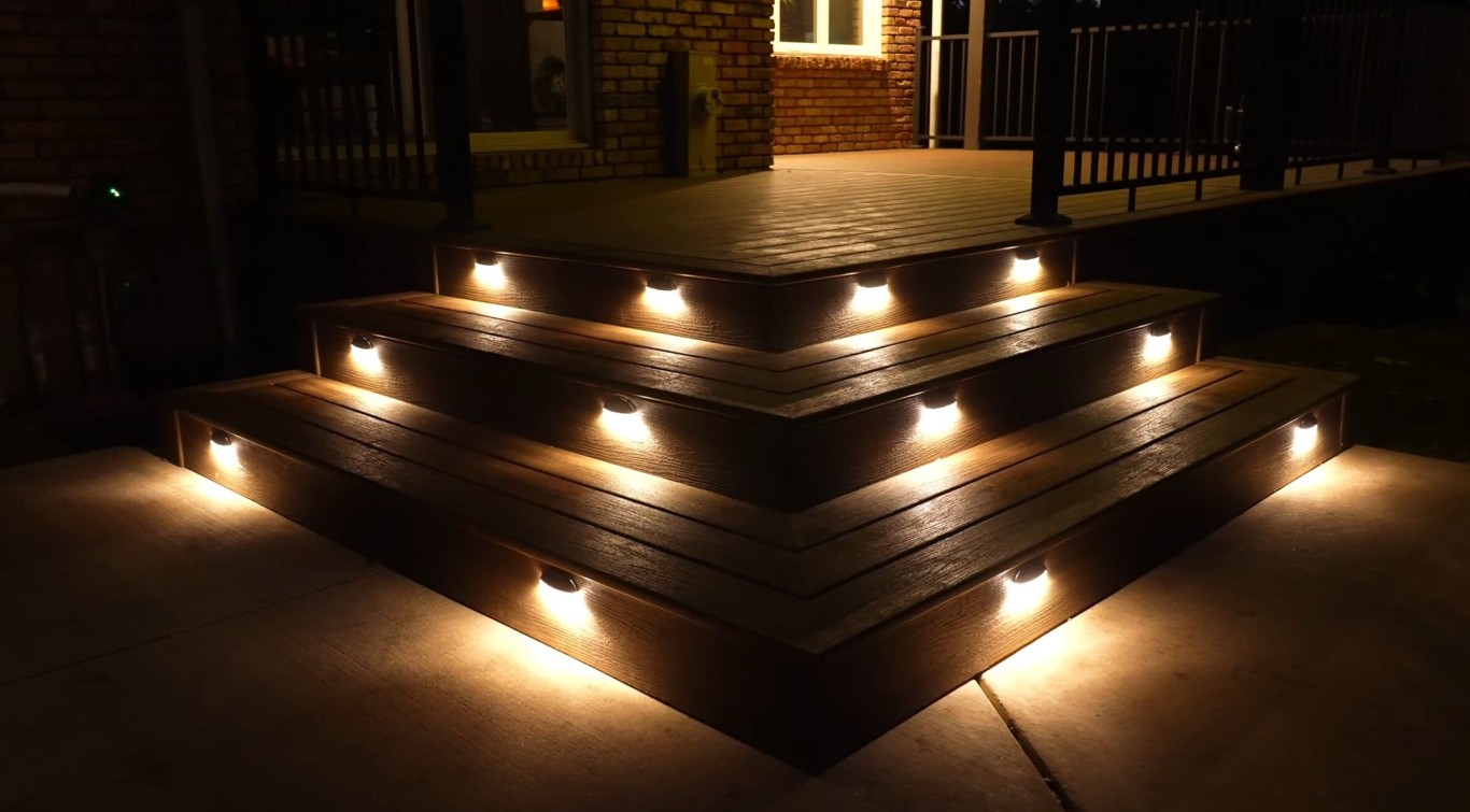 Beautiful deck with elegant lighting in Hayward, CA